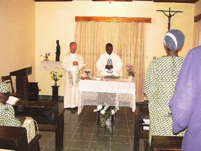 0072 Kapel inzegening.JPG